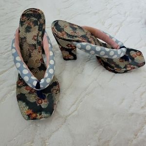 Irregular Choice Geta with Tabi size 40